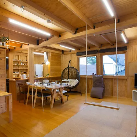 Brick Houseⅱ Vila